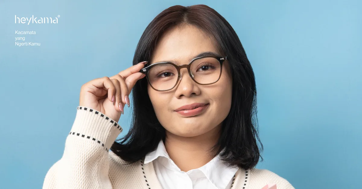 Wajah Kotak Bakalan Cakep Pake Kacamata Ini!